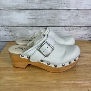 Free People Culver City Leather Clog Size 8.5 fits size 8.0 best